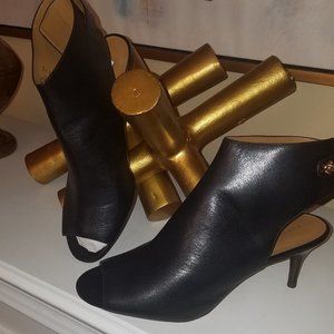 Coach Marietta Lt Grain Goat Peep Toe Bootie
